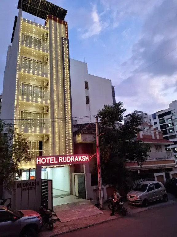 Hotel Rudraksh