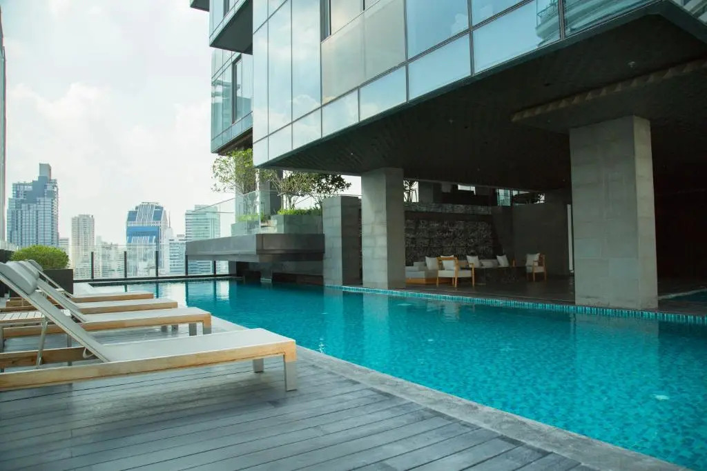 Sukhumvit 11#Luxury#Pool#Gym#BTS Nana&MRT Sukhumvit#1BR#Max2ppl
