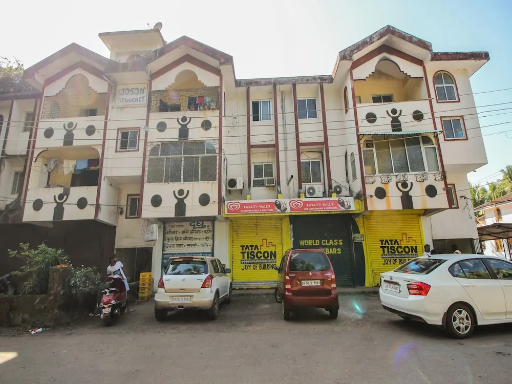 OYO 10837 Home Classic 2BHK Near Majorda Beach