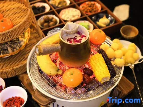 Barluna Hotel (Yanji Yanbian University West Market Branch)
