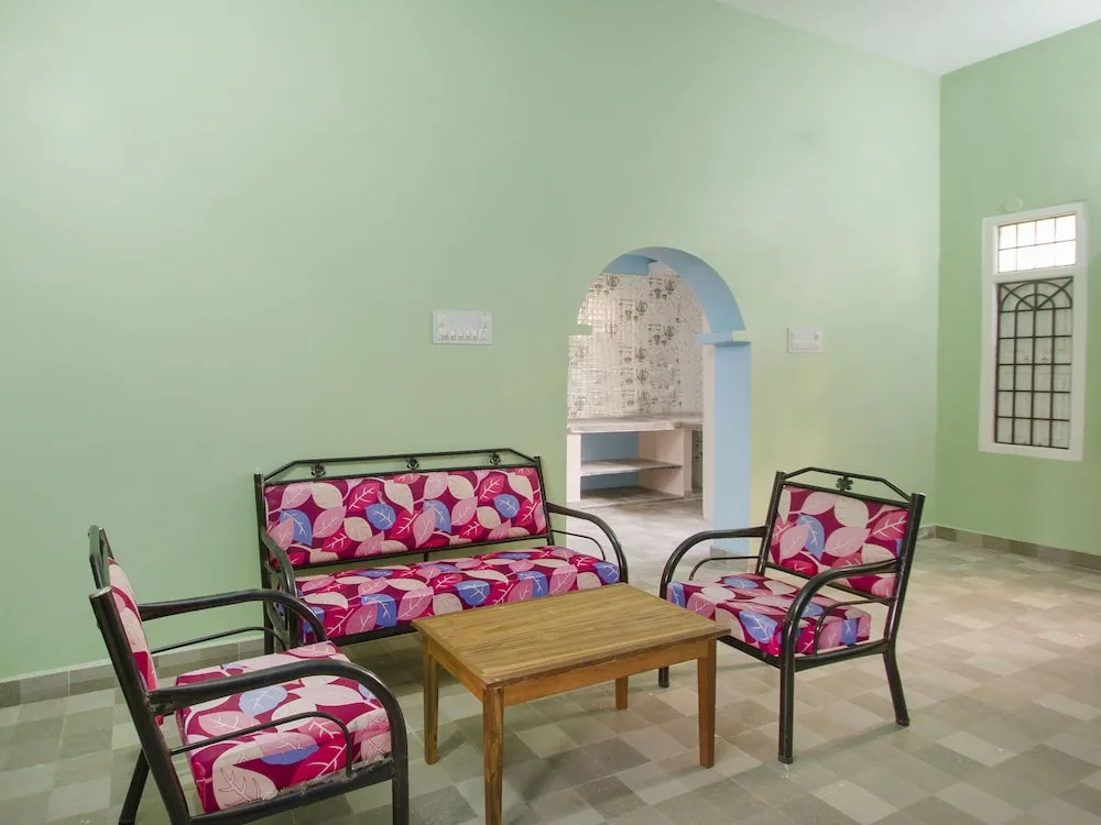 OYO 12955 Home Elegant 1BHK ECR Near Auroville