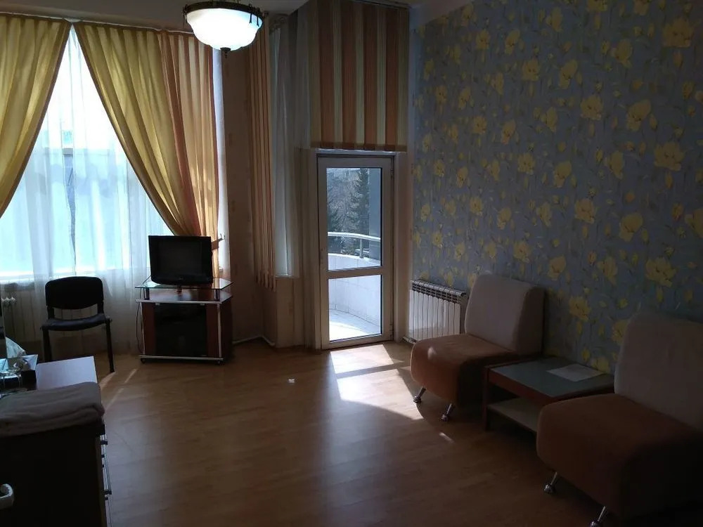 GREEN PARK HOTEl