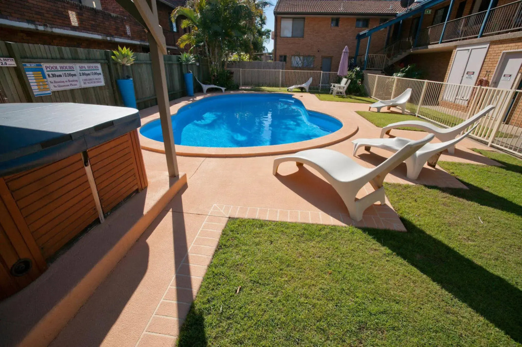 Beachside Gardens 5