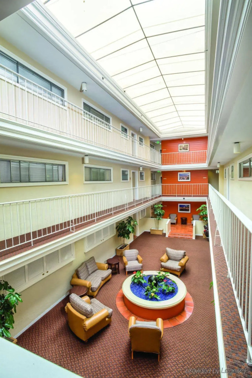 The Suites at Fishermans Wharf