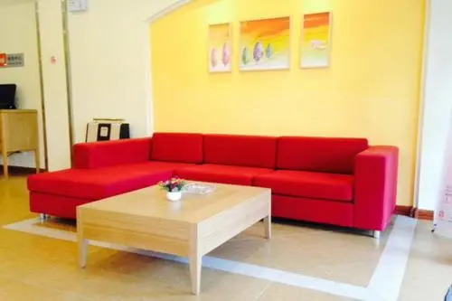 Home Inn Jining Jiaxiang Coach Station