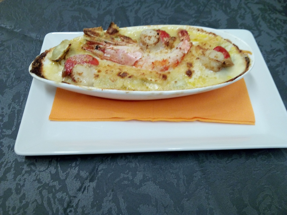 Logis Hotel Des Voyageurs Restaurant La Bonne TablHay