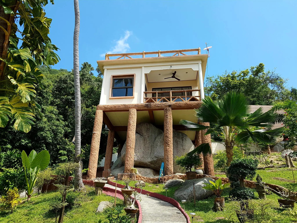 Moonstone Villa (SHA Certified)