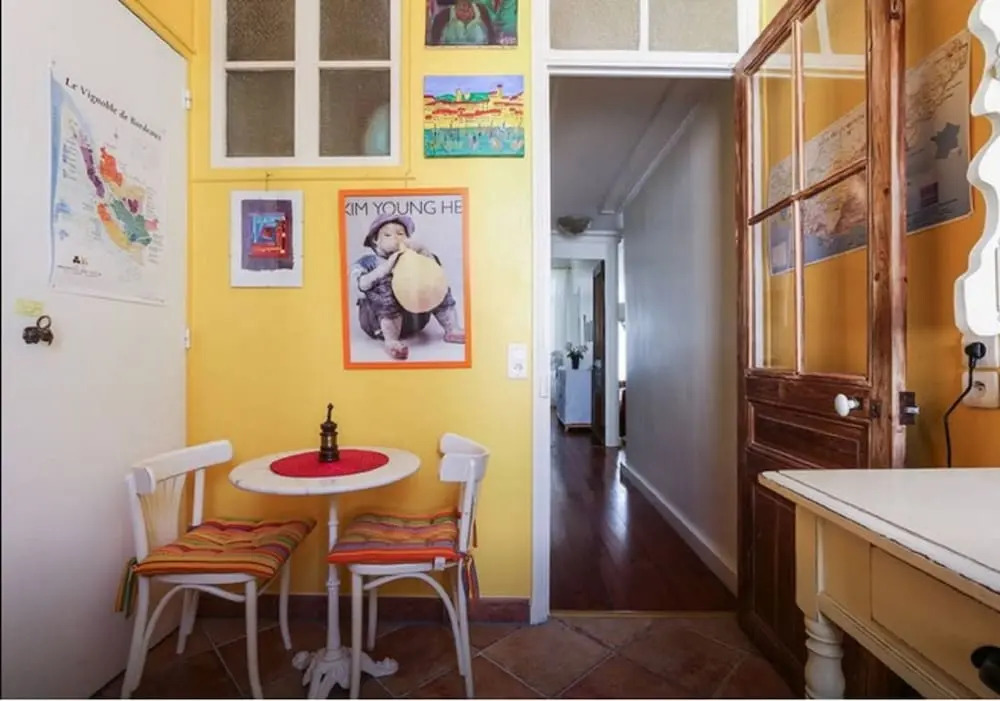 Provencal Style and Large 1 Bedroom