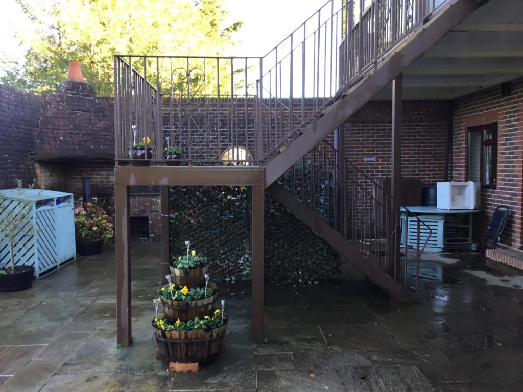 High View Retreat
