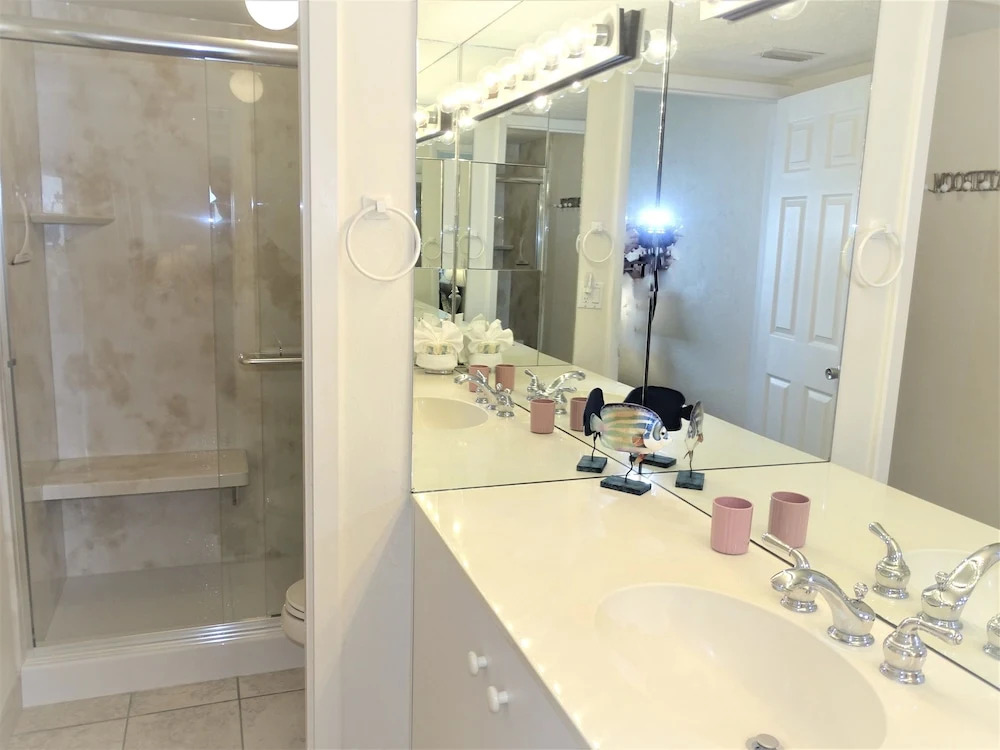 Tivoli by the Sea - 603 2 Bedrooms 2 Bathrooms Condo