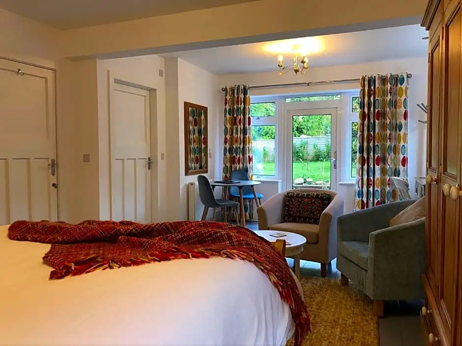 Dongola Bed & Breakfast