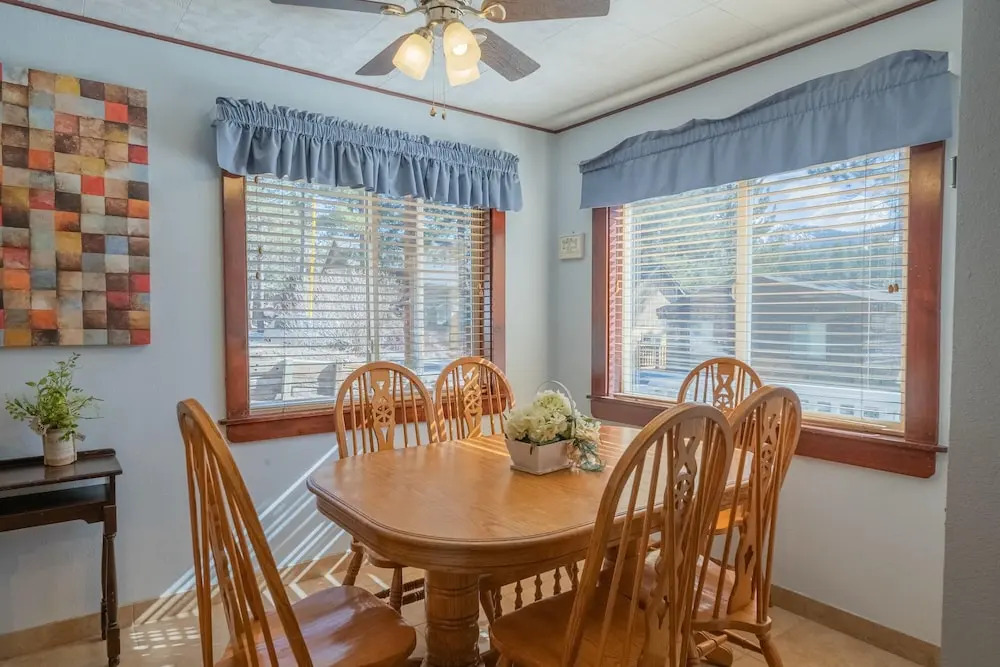 Cougar Cottage