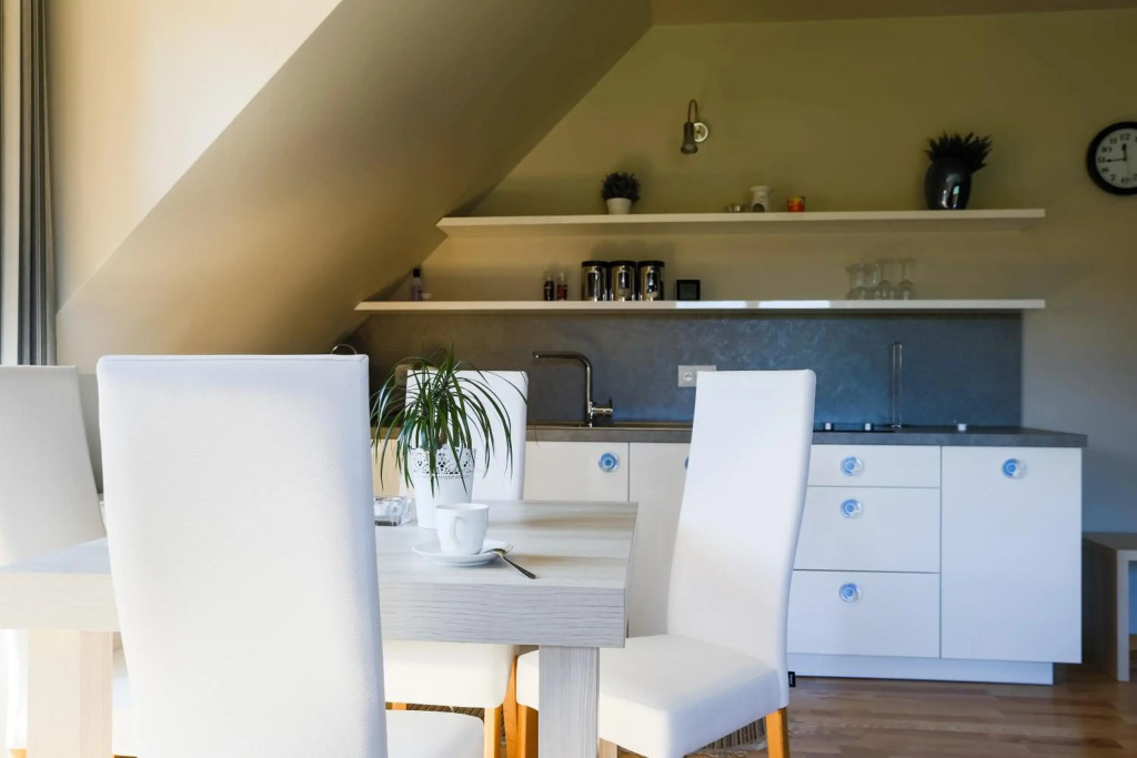 Domek za Strugiem - pokoje i apartamenty