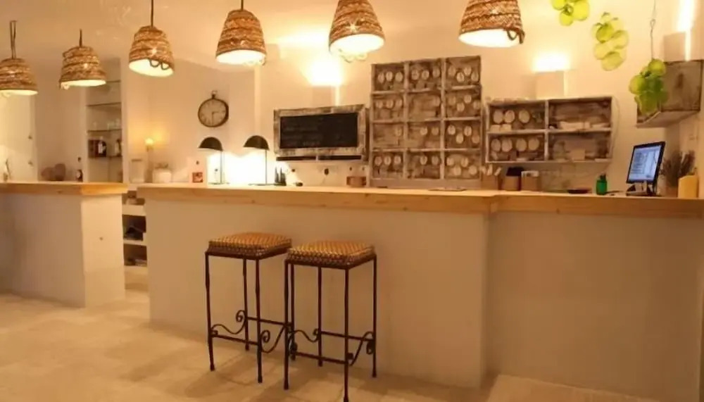Juanita Hostal
