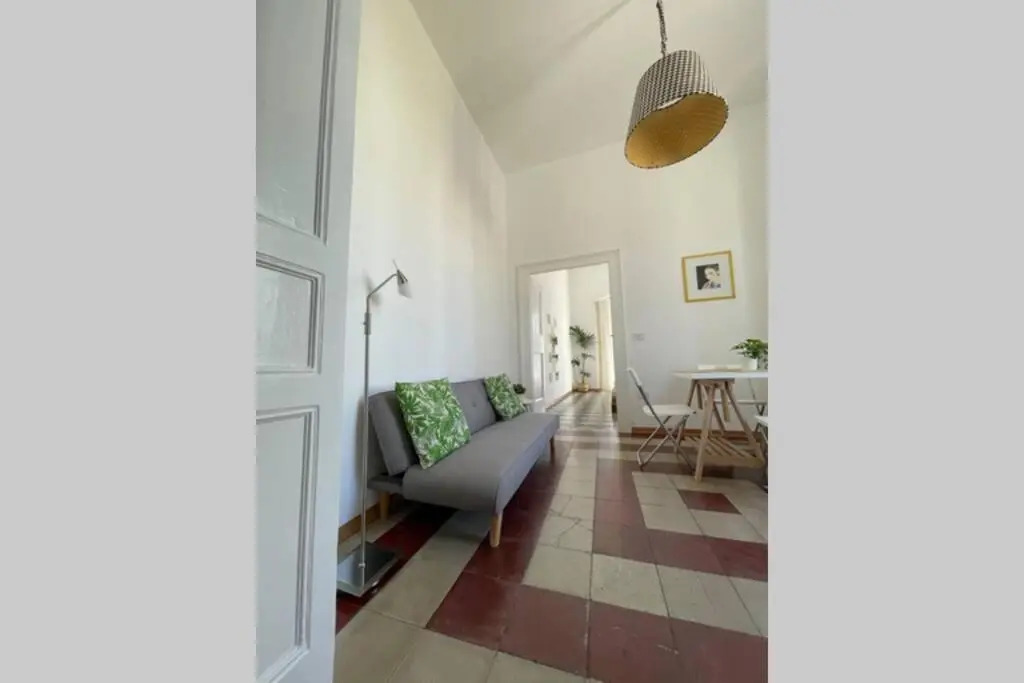 Logico #35 Home
