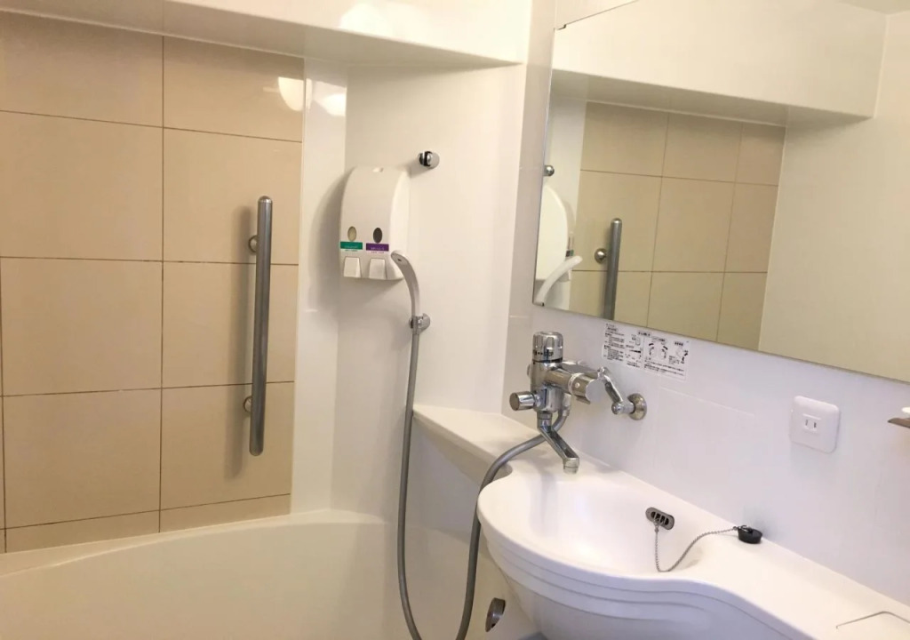 Business Inn Sennichimae Hotel