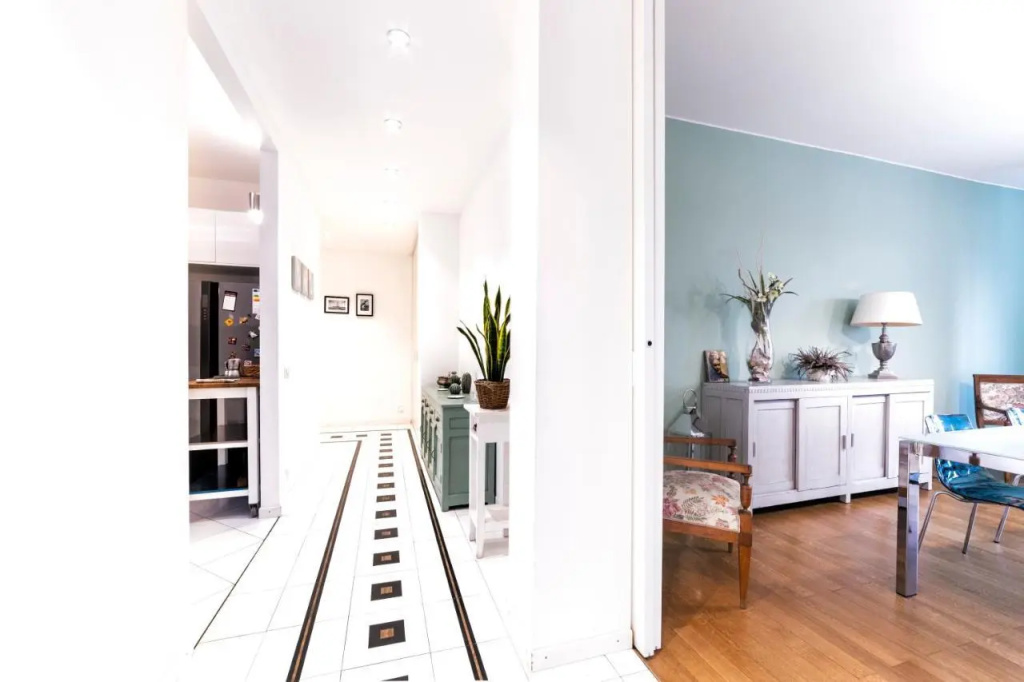 Loreto Elegant Flat
