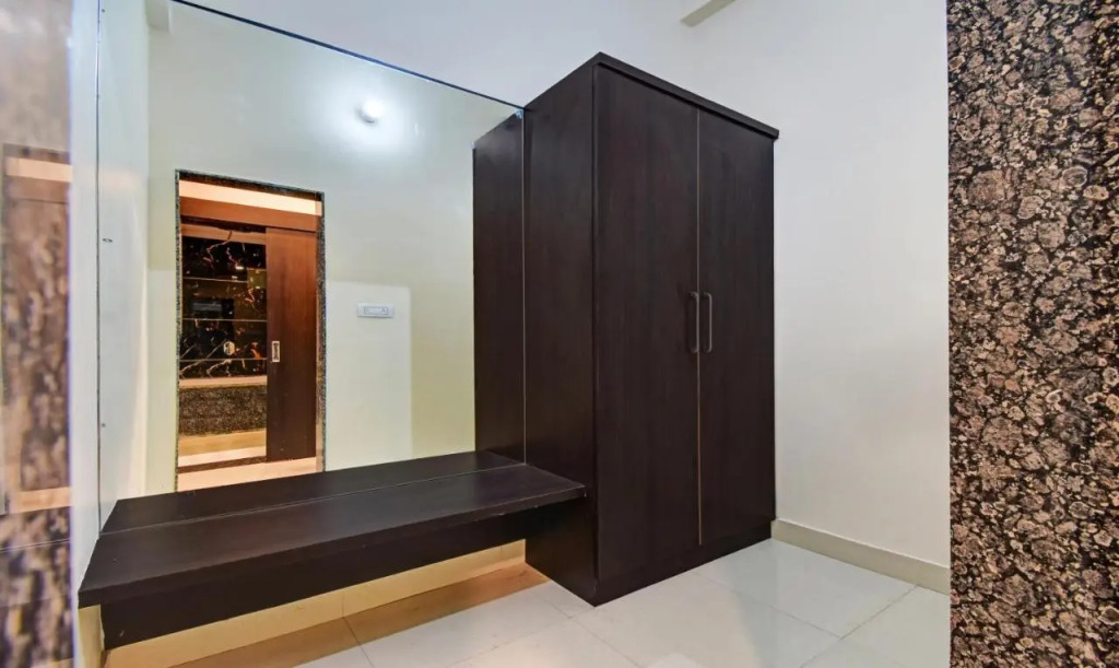Treebo Premium Royal Amar With Mountain View and Swimming Pool