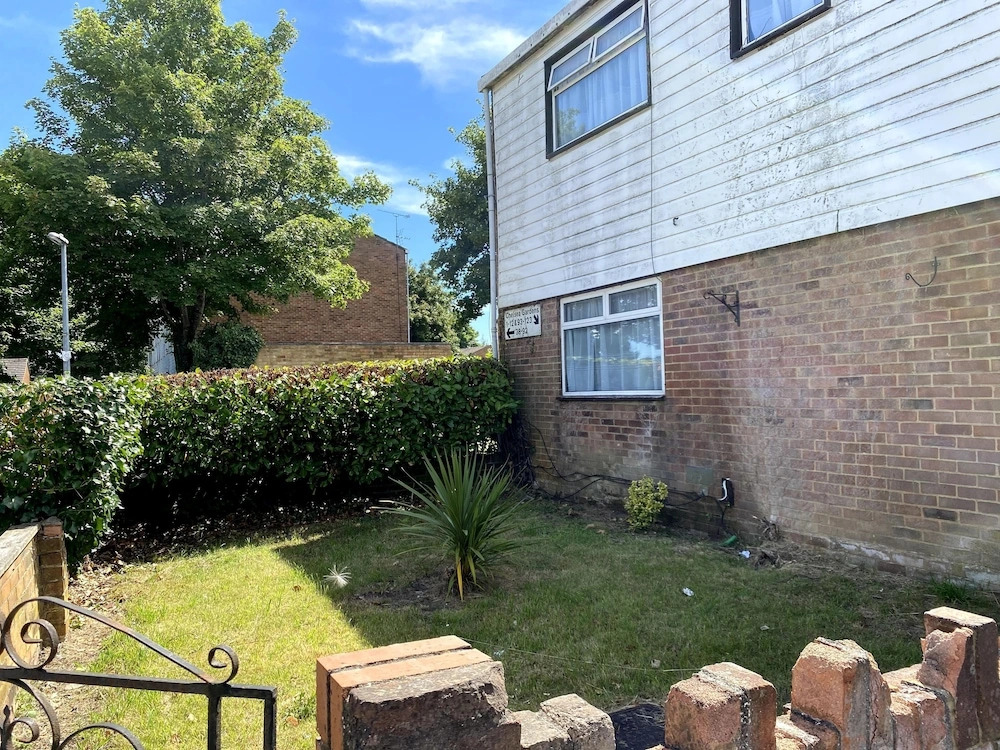 Chelsea House-Huku Kwetu Dunstable-3 Bedroom House-Garden-Free Wifi-Private parking