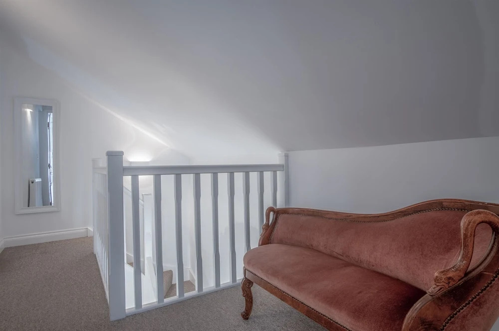 Brook Cottage - 2 Bedroom Cottage - Dale