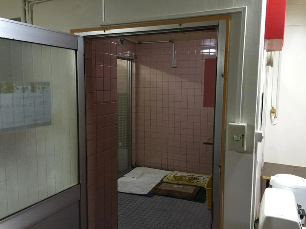 Shochikubai Hostel No.2 - Men Only