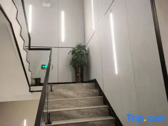 Linzhou Hengyuan Apartment Hotel