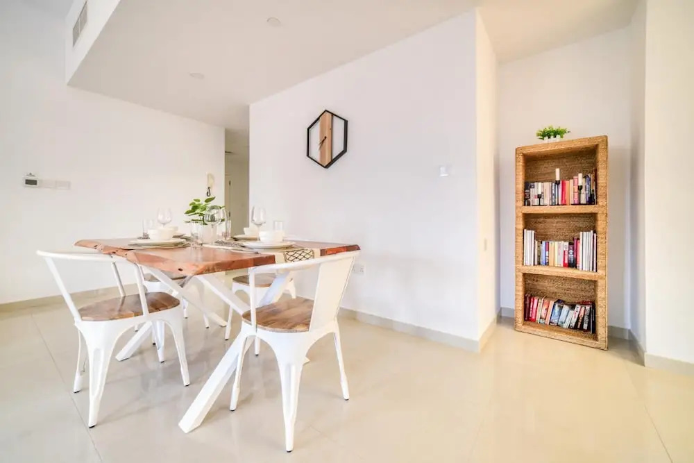 JBR Gem Spacious 1BR Apt With Balcony