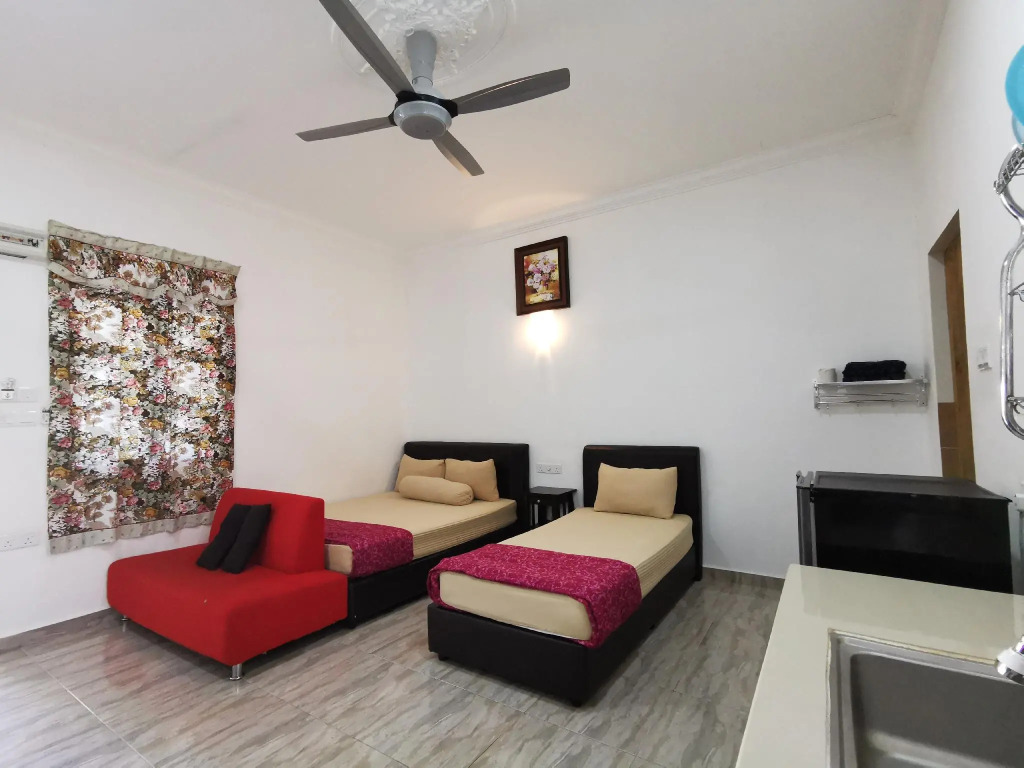 Cenang Room Rahsia Motel