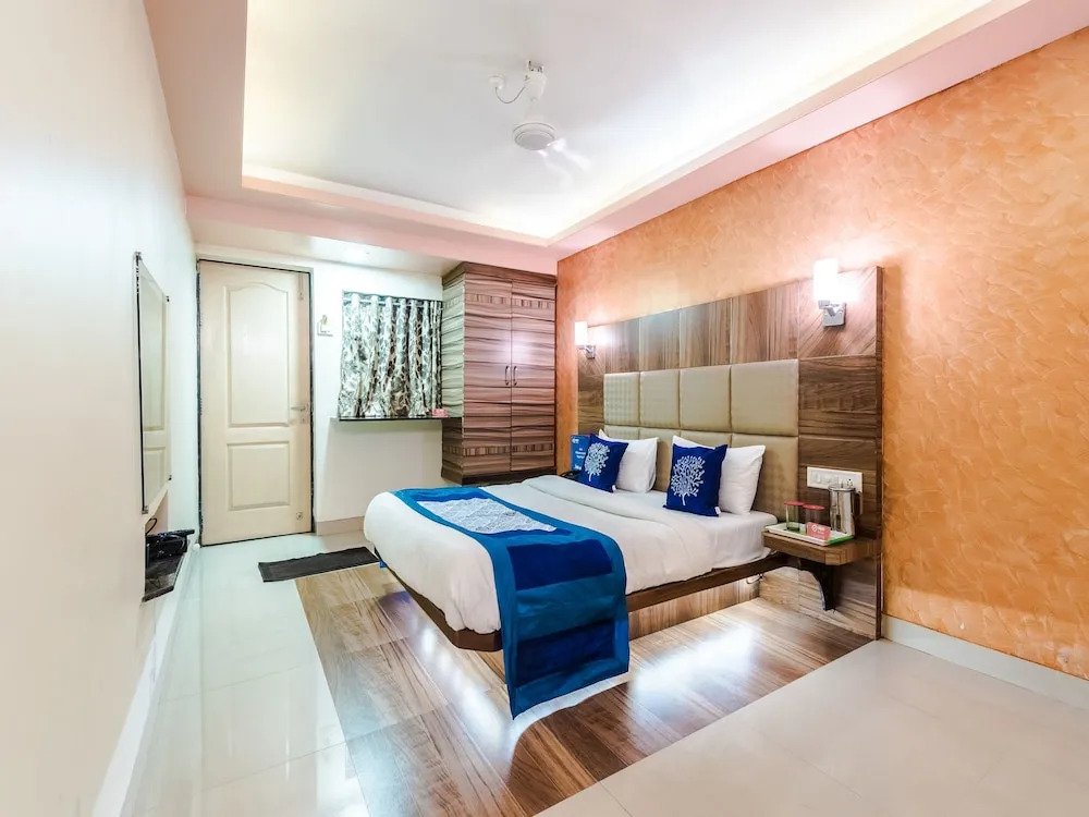 OYO 3324 Hotel Laxmi