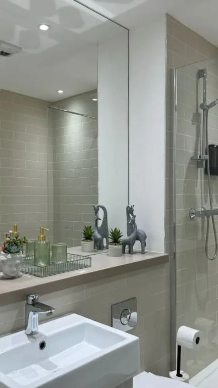 Boutique-style Apartment Near Central London