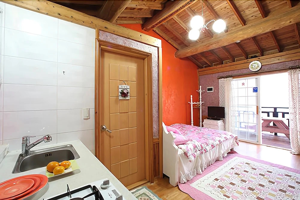 Taean The Day Pension