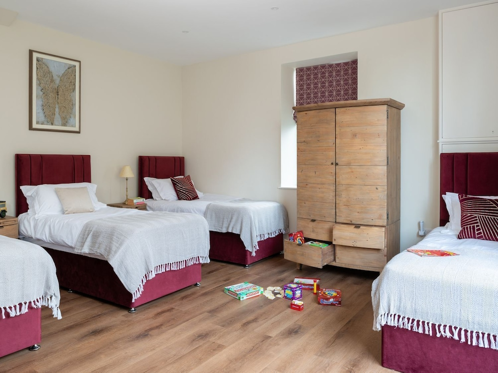 Moorlands Manor