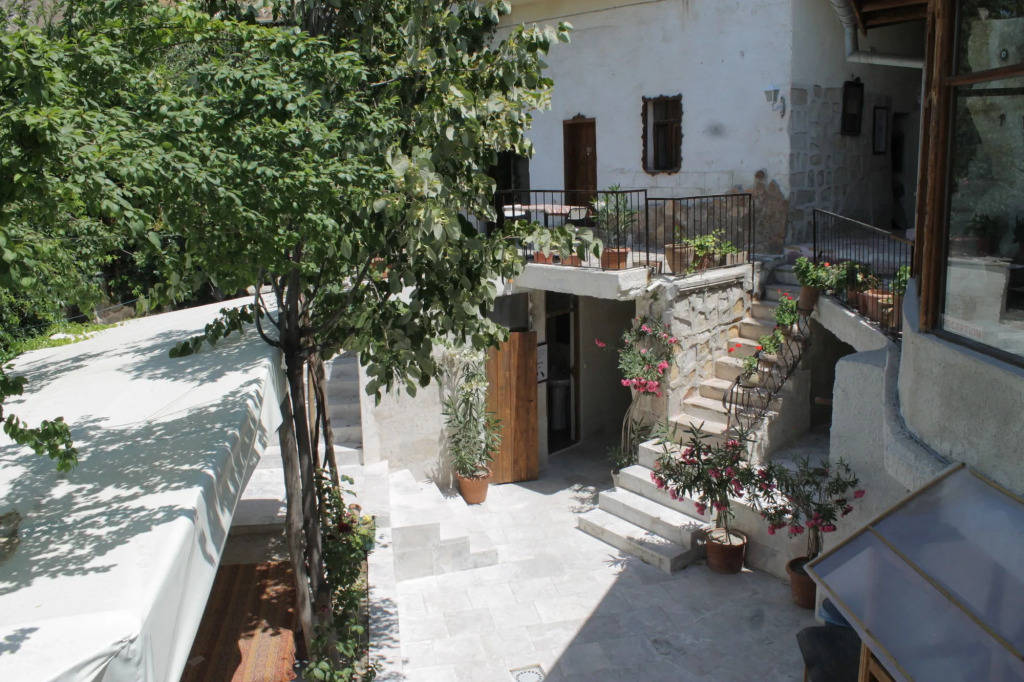Yasins Place Cave Hotel