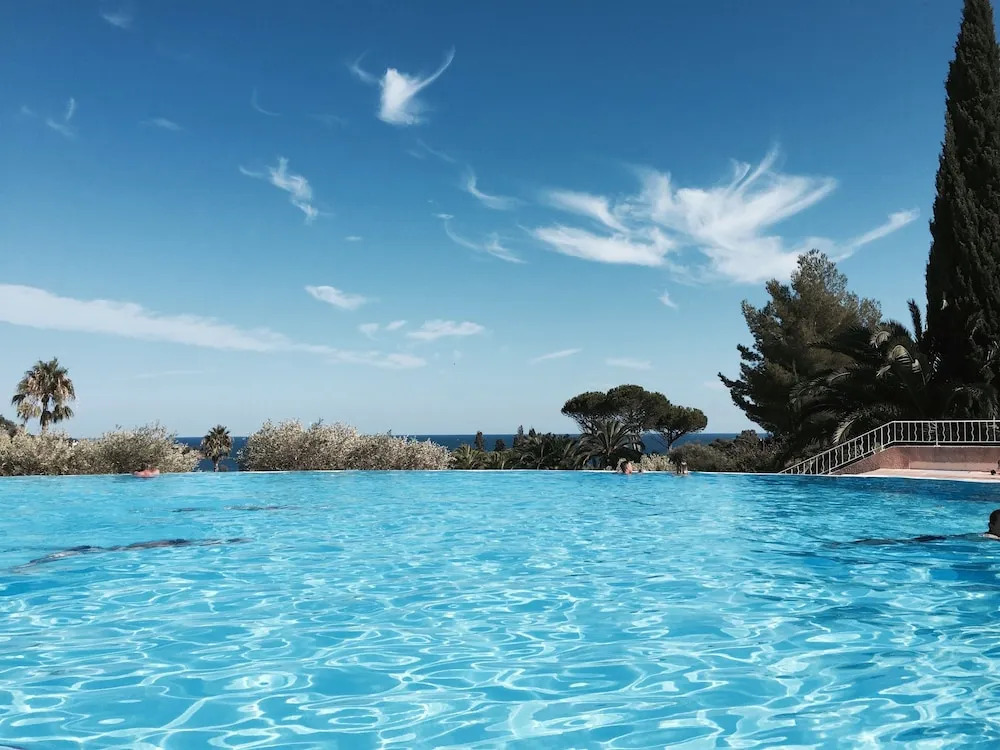Cap Esterel Appartement climatisé Jardin Clos