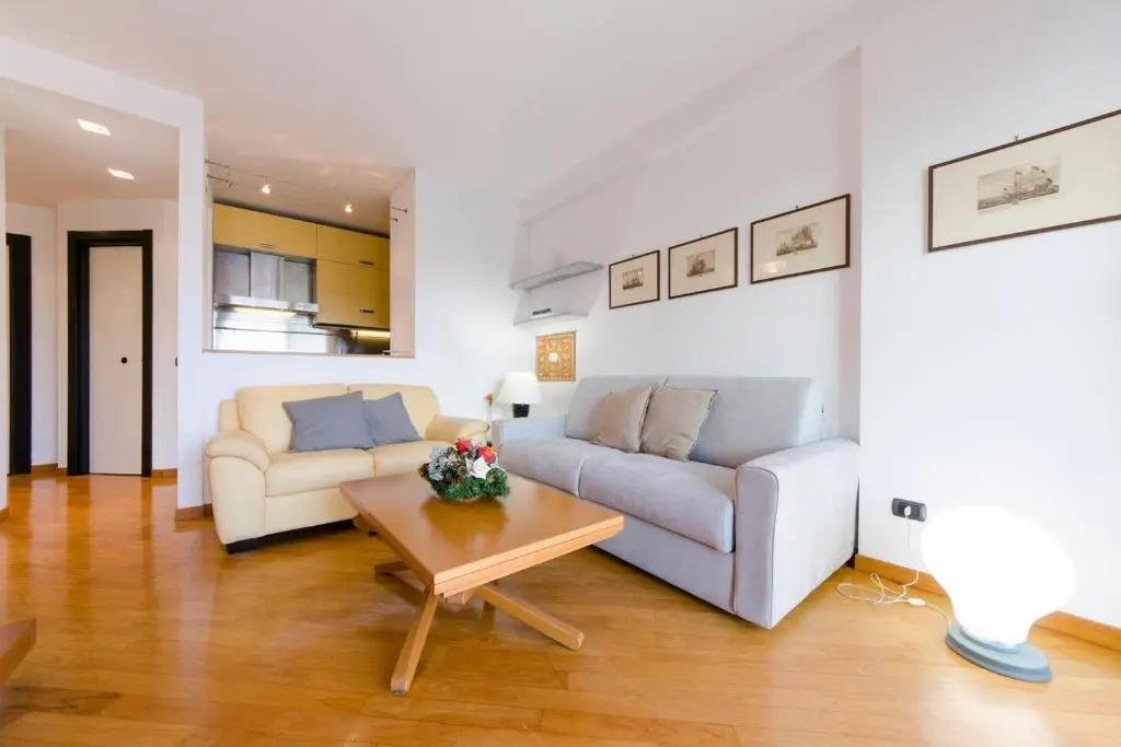 ALTIDO Exclusive Seaview Flat for 4, in central Genoa