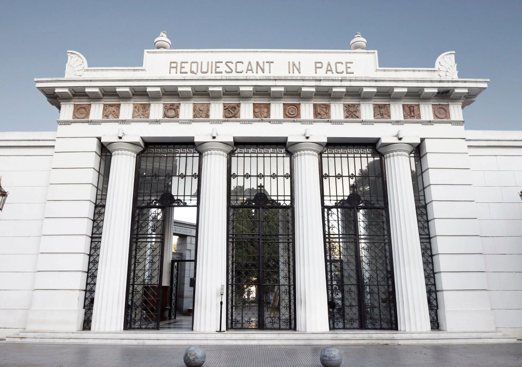 Reco by DOT Suites