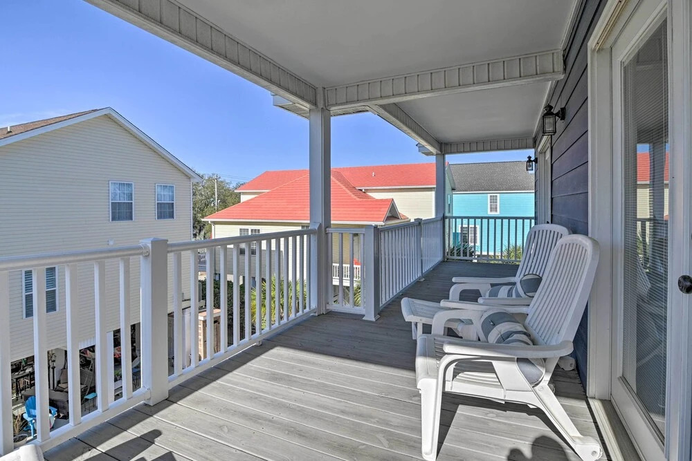 Large Home w/ Hot Tub & Pool: 500 ft to the Beach