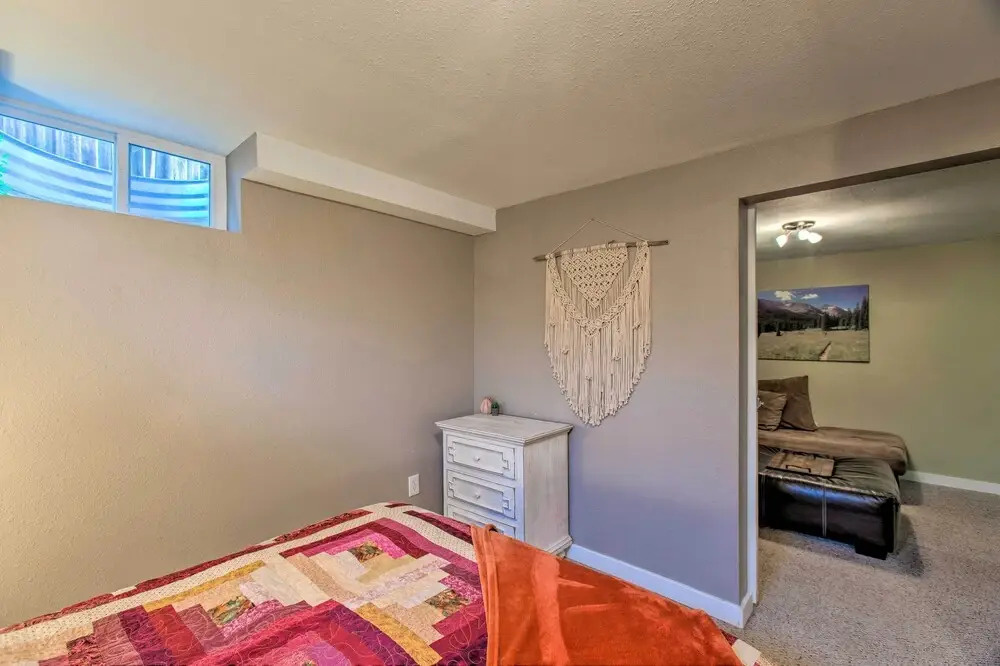 Patio, Grill & Yard: Cozy Denver Abode!