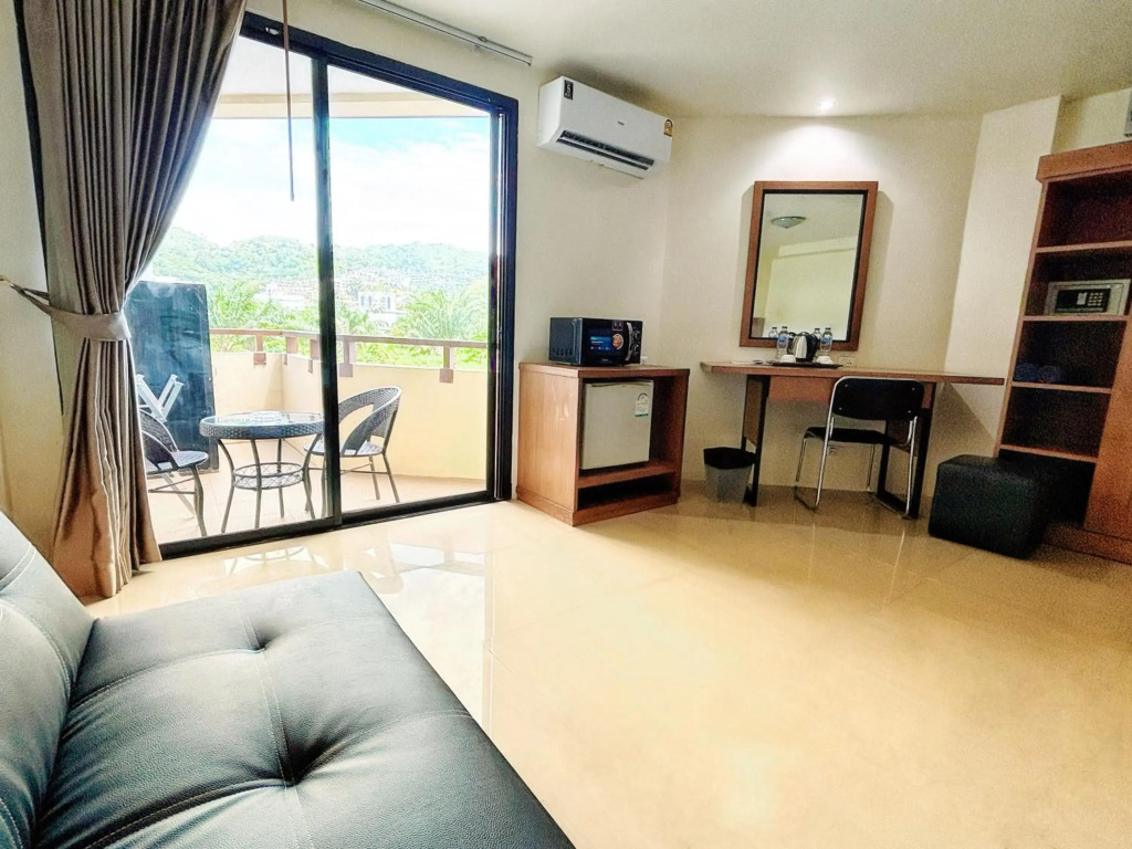 Patong V Hotel