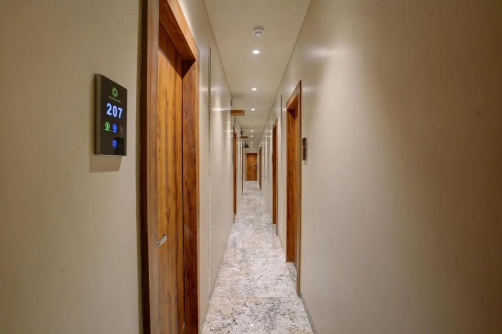 Starville Hotel Andheri MIDC