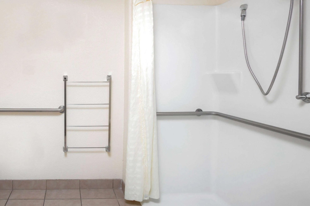 La Quinta by Wyndham Fowler