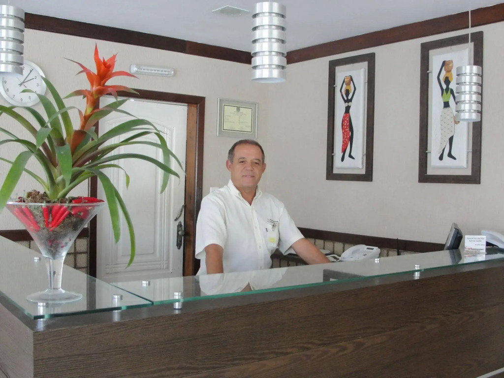 Patamares Praia Hotel