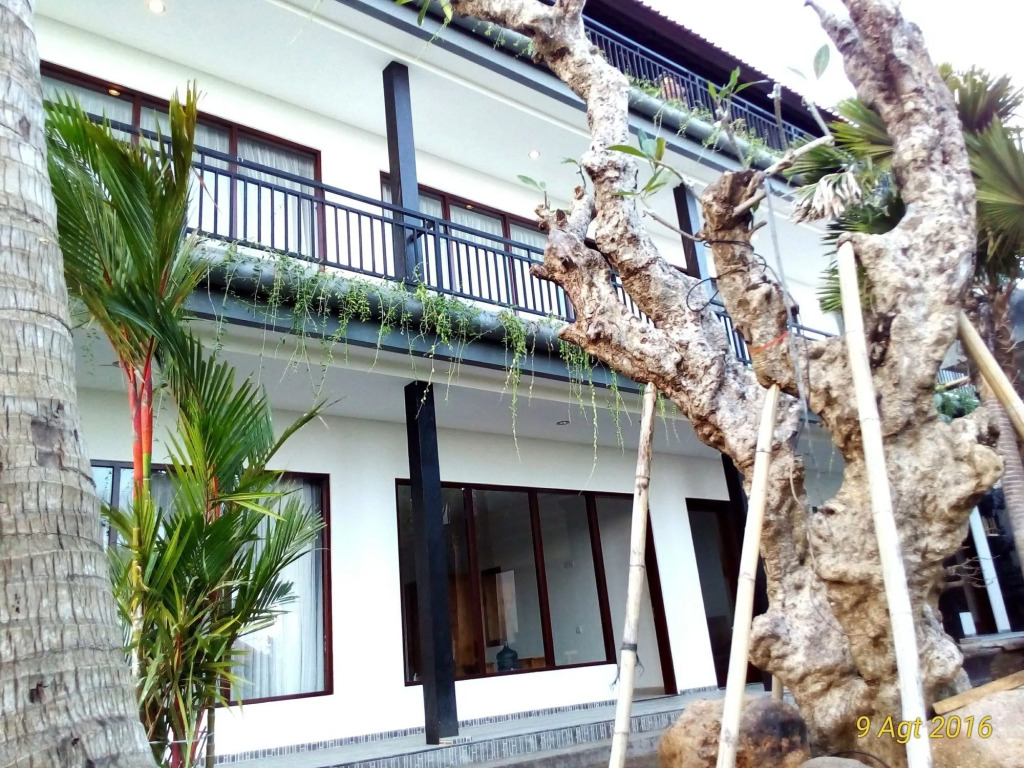 Grandpa Guest House