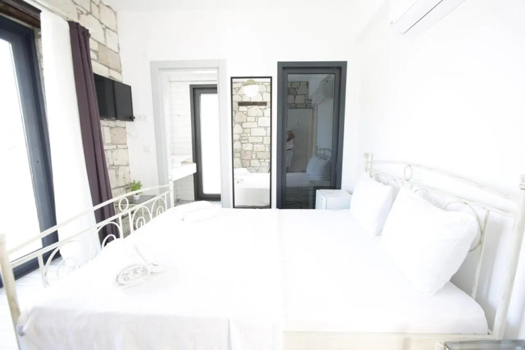 Kybele Alaçatı