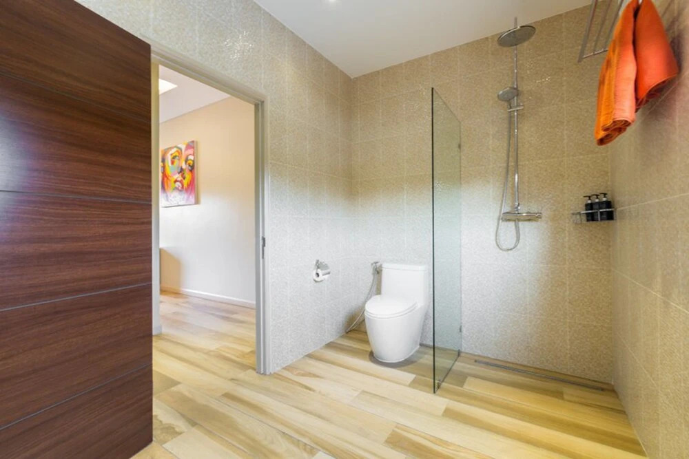 5 Bedrooms Villa Bacardi