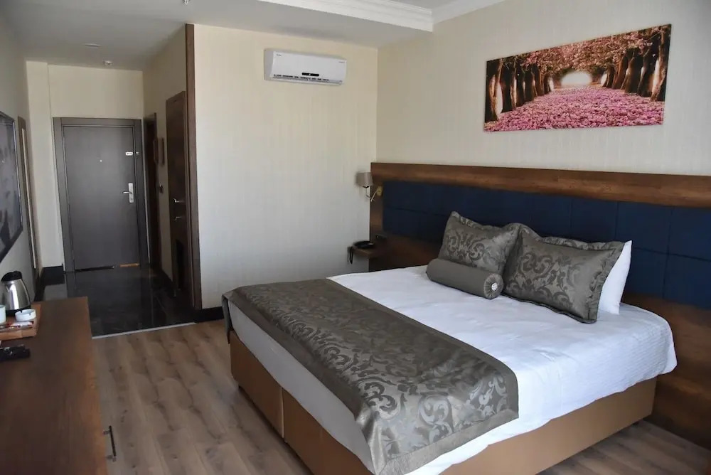 Aksac Hotel