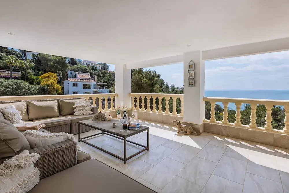 Rijos in J vea With 3 Bedrooms and 3 Bathrooms