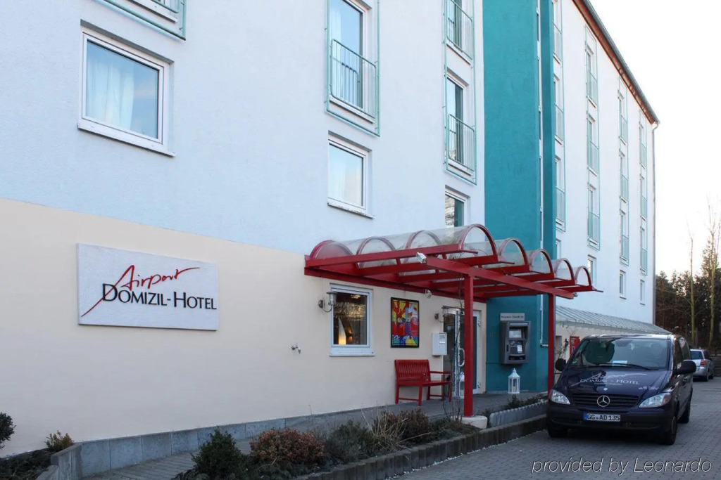 Airport Domizil Hotel
