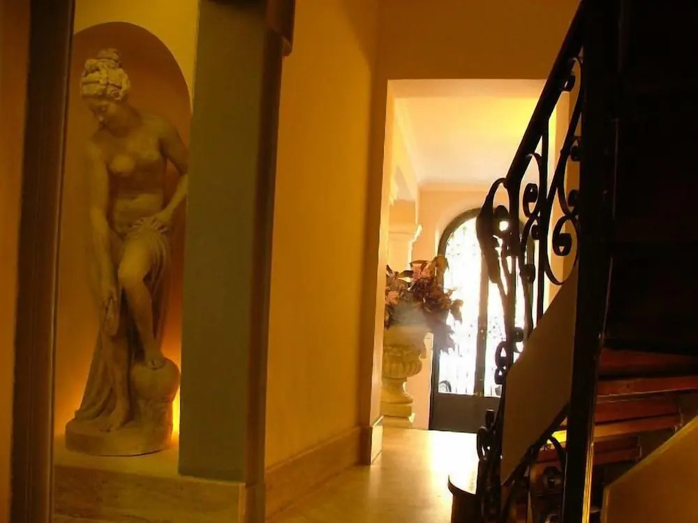 Okapi Rooms