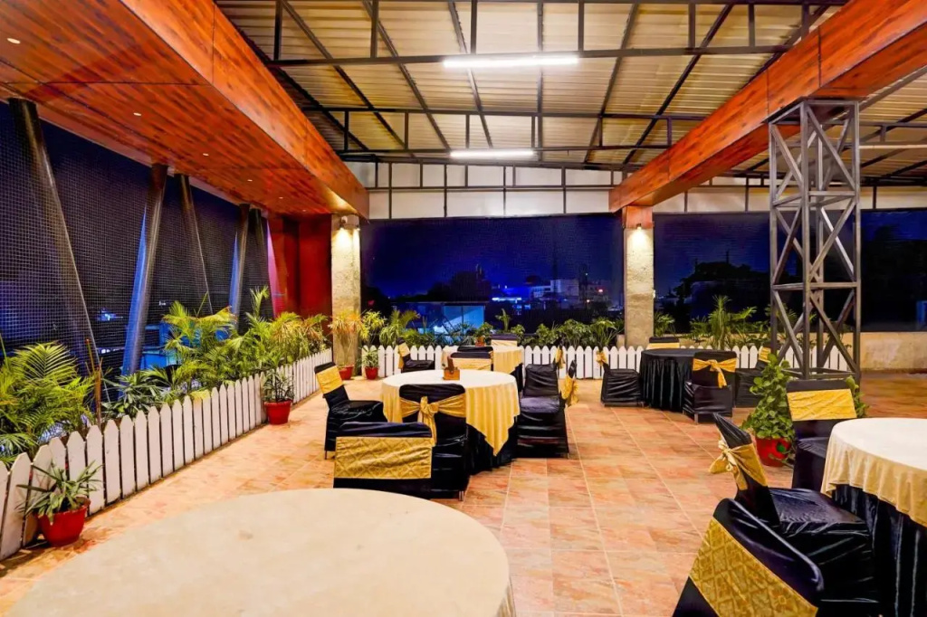 OYO Rooms Railway Station Raja Road 1